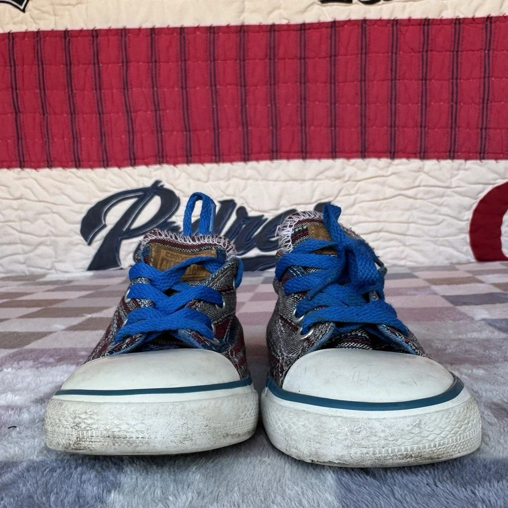 Converse product pair